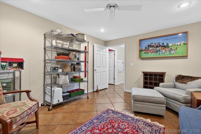 3987 Silver Lake Road, Bartlesville, OK 74006