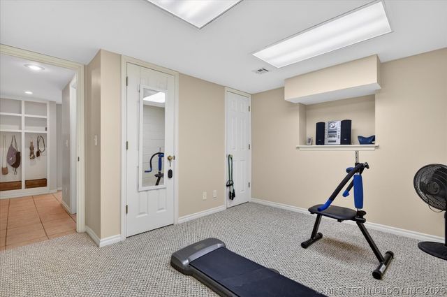 3987 Silver Lake Road, Bartlesville, OK 74006