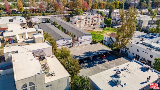 4215 Vineland Avenue, North Hollywood, CA 91602