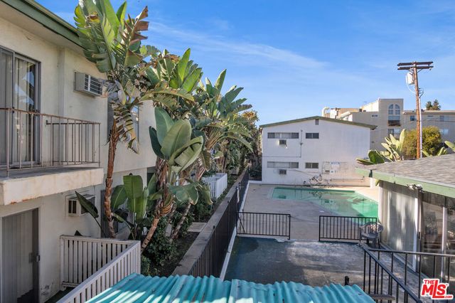 4215 Vineland Avenue, North Hollywood, CA 91602