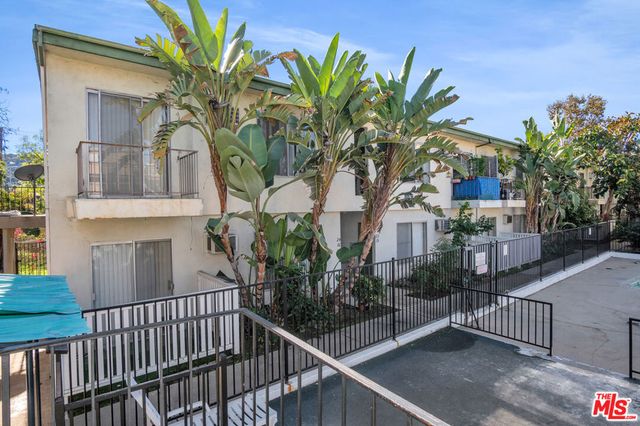 4215 Vineland Avenue, North Hollywood, CA 91602