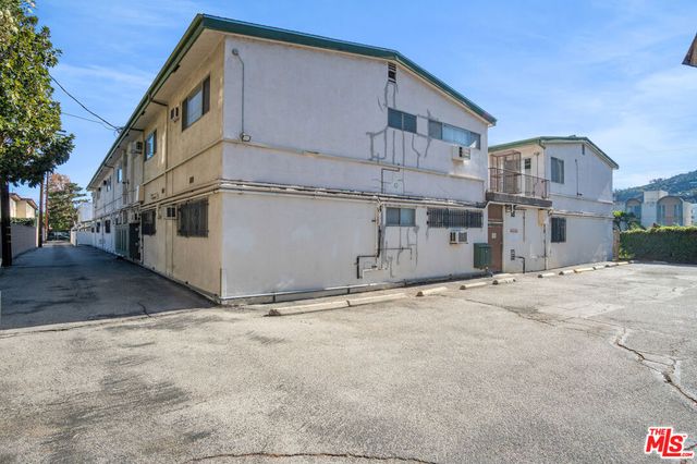 4215 Vineland Avenue, North Hollywood, CA 91602