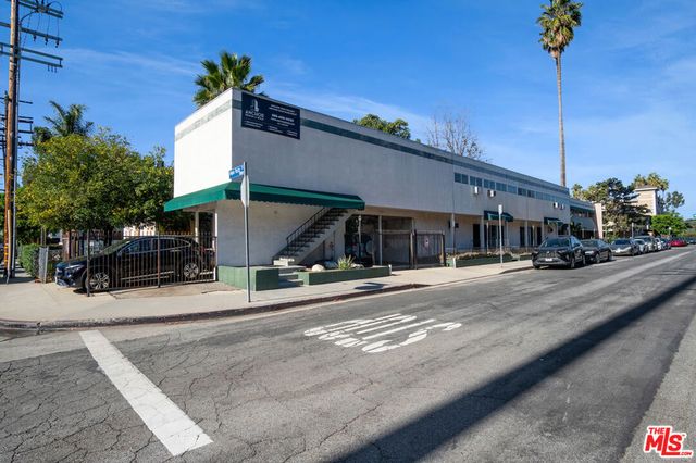 4215 Vineland Avenue, North Hollywood, CA 91602