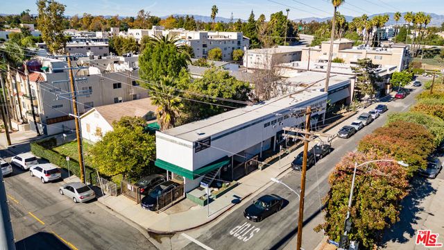 4215 Vineland Avenue, North Hollywood, CA 91602