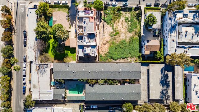 4215 Vineland Avenue, North Hollywood, CA 91602