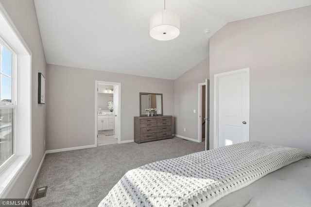 672 47th Avenue NE, Saint Cloud, MN 56304