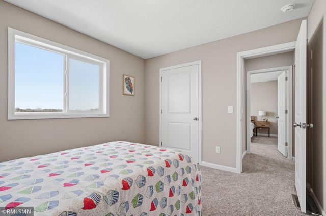 672 47th Avenue NE, Saint Cloud, MN 56304