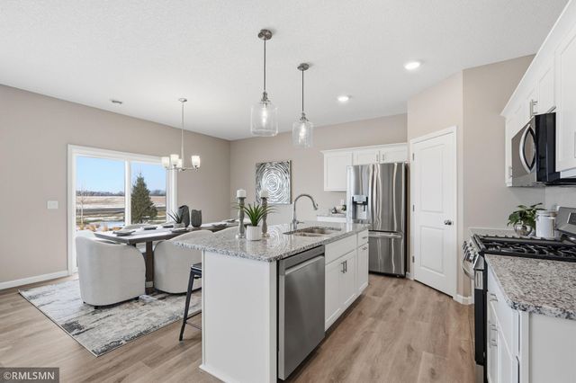 672 47th Avenue NE, Saint Cloud, MN 56304