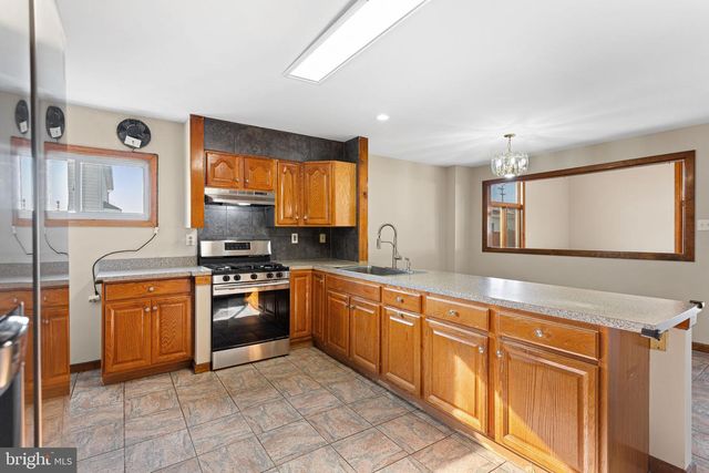 2623 KNIGHTS RD, Bensalem, PA 19020