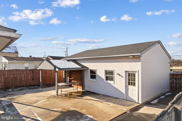 2623 KNIGHTS RD, Bensalem, PA 19020