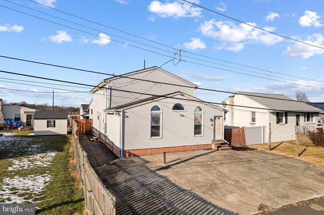 2623 KNIGHTS RD, Bensalem, PA 19020