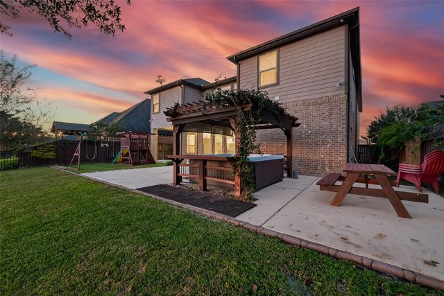 18751 Fairmont Springs Court, Cypress, TX 77429