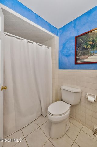 1222 Hempstead Road, Niskayuna, NY 12309