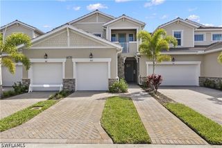 4676 Arboretum CIR 102, Naples, FL 34114