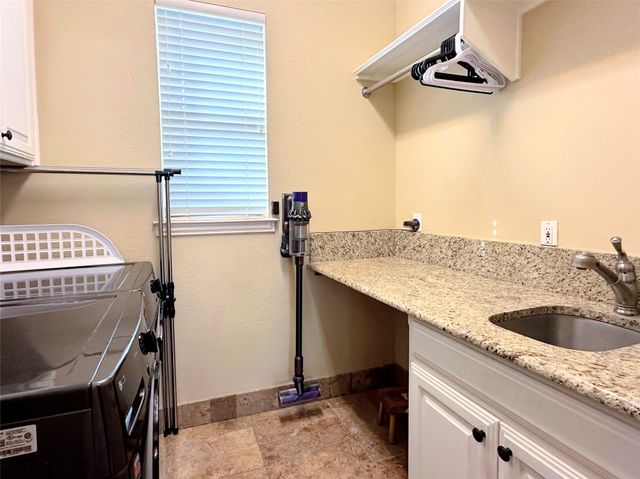 1410 Pecos Drive, Southlake, TX 76092