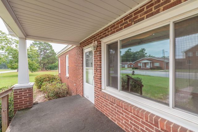 211 Pine Street NW, New Ellenton, SC 29809