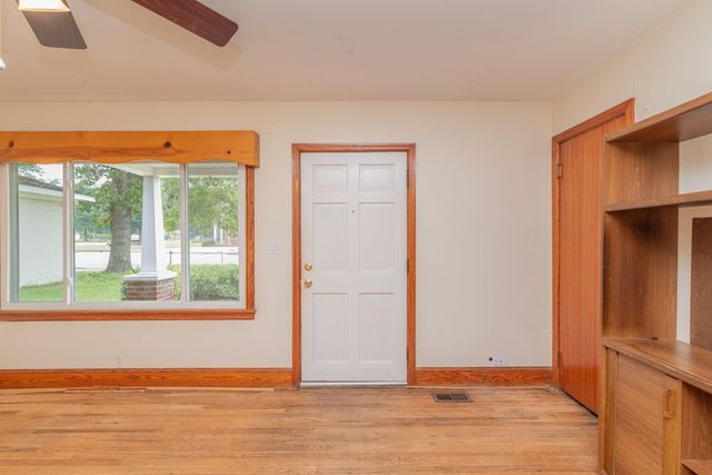 211 Pine Street NW, New Ellenton, SC 29809