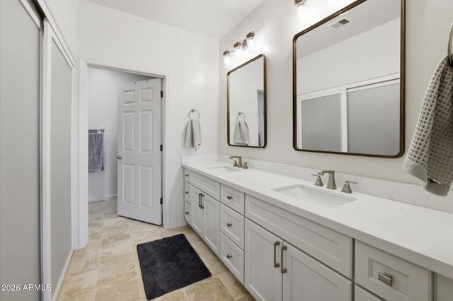 11500 E COCHISE Drive 2101, Scottsdale, AZ 85259