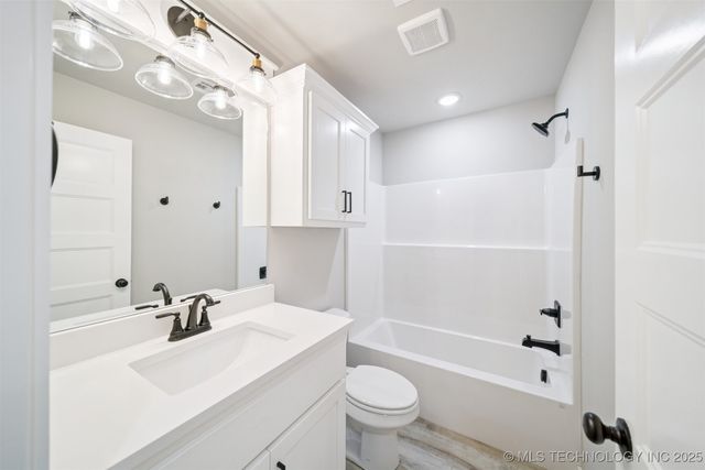 21890 E Morgan Road, Claremore, OK 74019