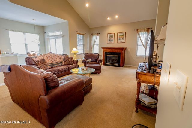 16 Deal Lane, Waretown, NJ 08758