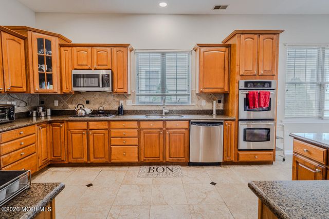 16 Deal Lane, Waretown, NJ 08758