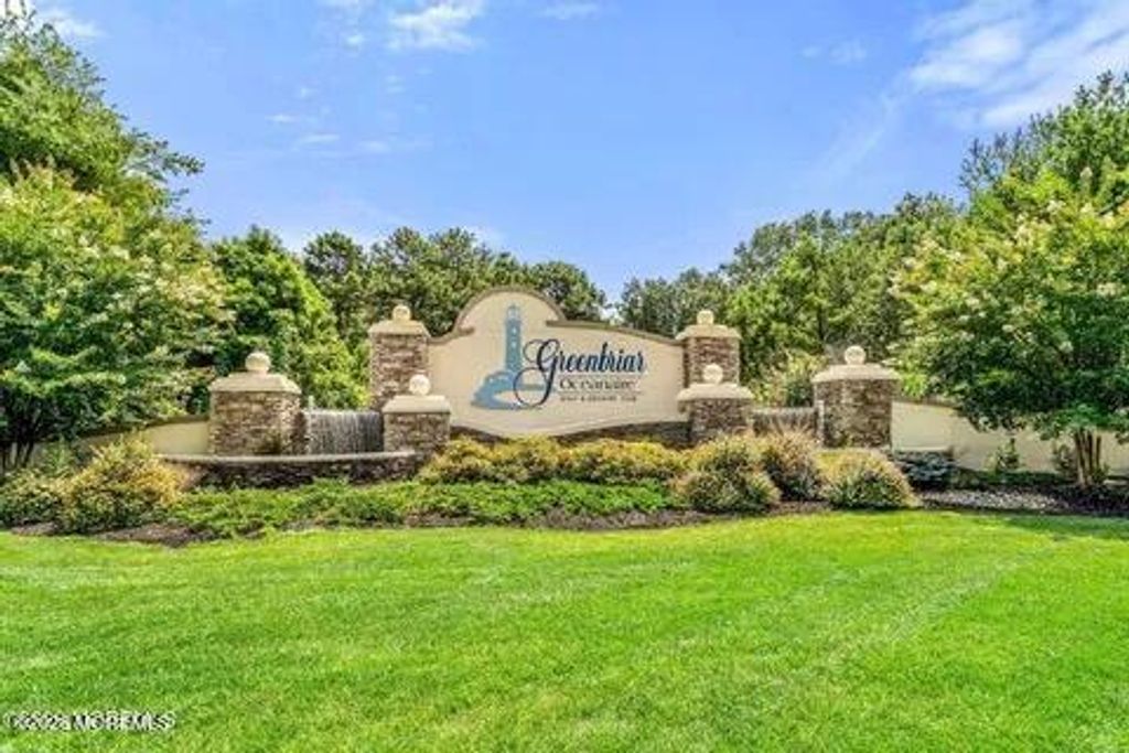 16 Deal Lane, Waretown, NJ 08758