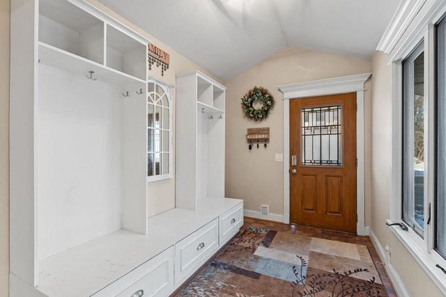 144 Meadowview Drive, Baraboo, WI 53913