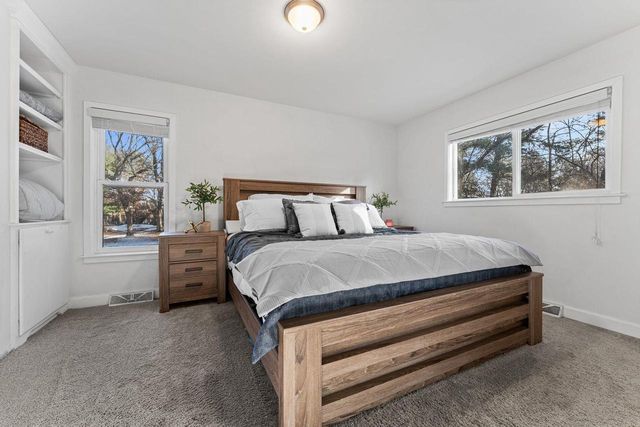 144 Meadowview Drive, Baraboo, WI 53913