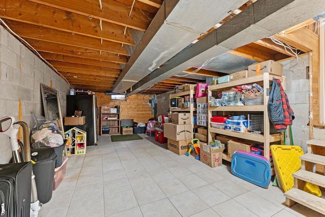 144 Meadowview Drive, Baraboo, WI 53913