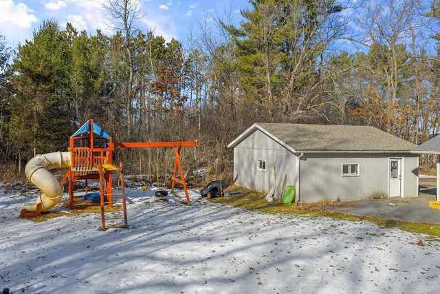 144 Meadowview Drive, Baraboo, WI 53913