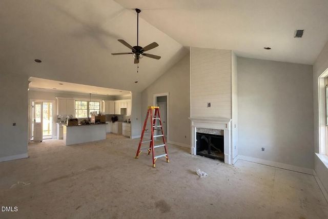 275 Tee Drive, Selma, NC 27576