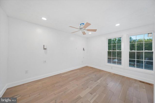 7504 BRENISH DR, Gaithersburg, MD 20879