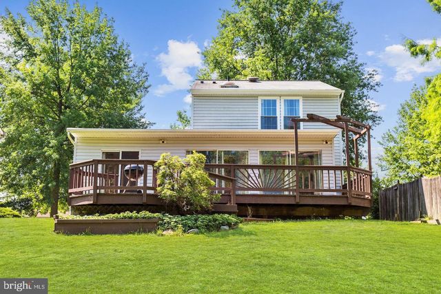 7504 BRENISH DR, Gaithersburg, MD 20879