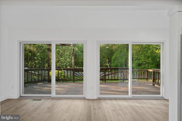 7504 BRENISH DR, Gaithersburg, MD 20879