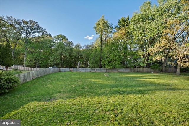 7504 BRENISH DR, Gaithersburg, MD 20879