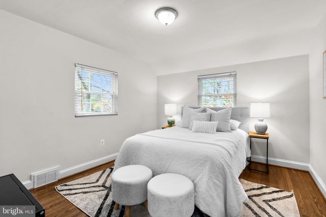 4762 ARLINGTON BLVD, Arlington, VA 22204