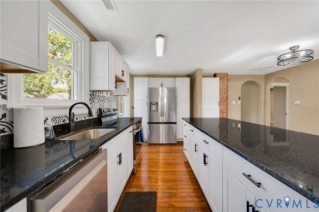 1901 N 25th St, Richmond, VA 23223