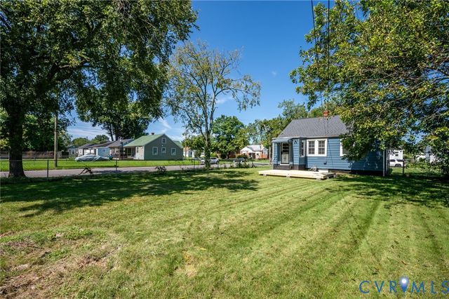 1901 N 25th St, Richmond, VA 23223