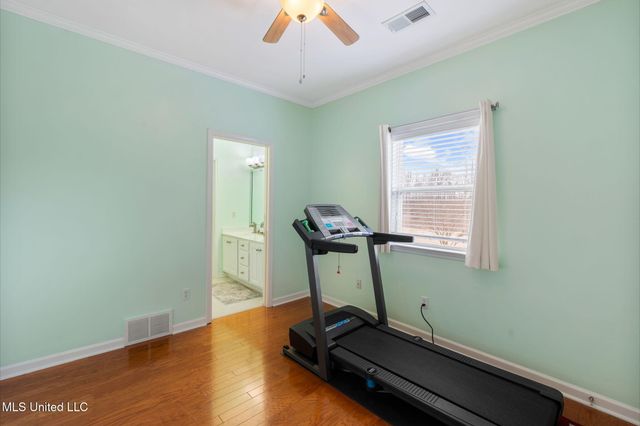 6040 Autumn Point Cove Cove, Olive Branch, MS 38654