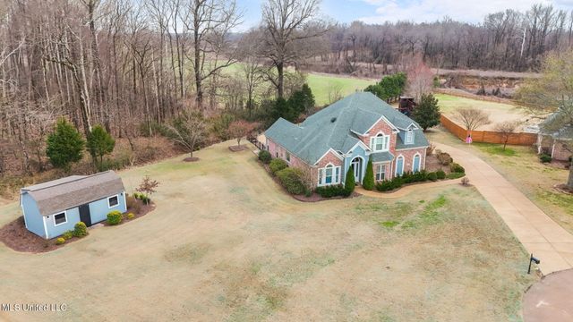 6040 Autumn Point Cove Cove, Olive Branch, MS 38654