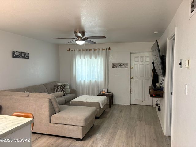 283 E Durango Street, Nogales, AZ 85621