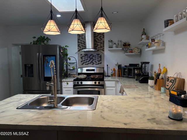 283 E Durango Street, Nogales, AZ 85621