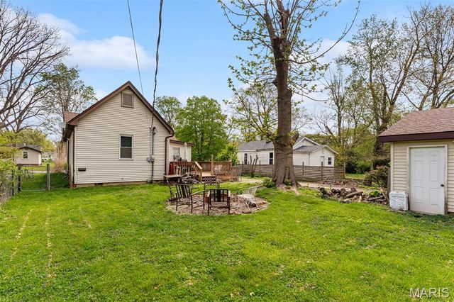 3520 Summit Avenue, Belleville, IL 62226