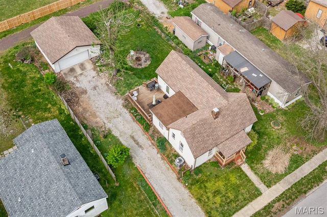 3520 Summit Avenue, Belleville, IL 62226