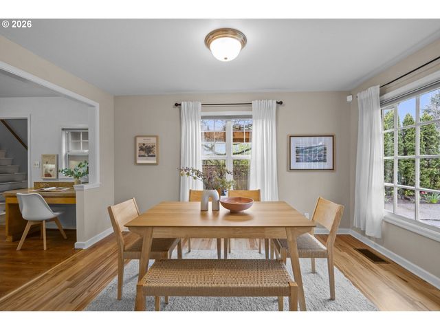 2944 Se 115TH Ave, Portland, OR 97266