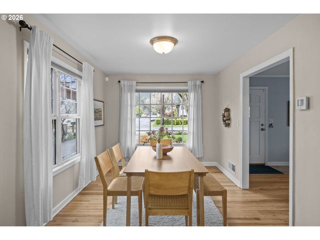 2944 Se 115TH Ave, Portland, OR 97266