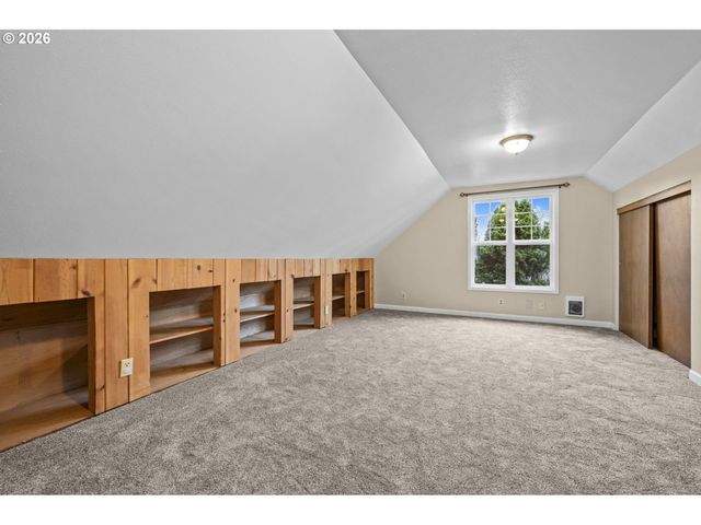 2944 Se 115TH Ave, Portland, OR 97266