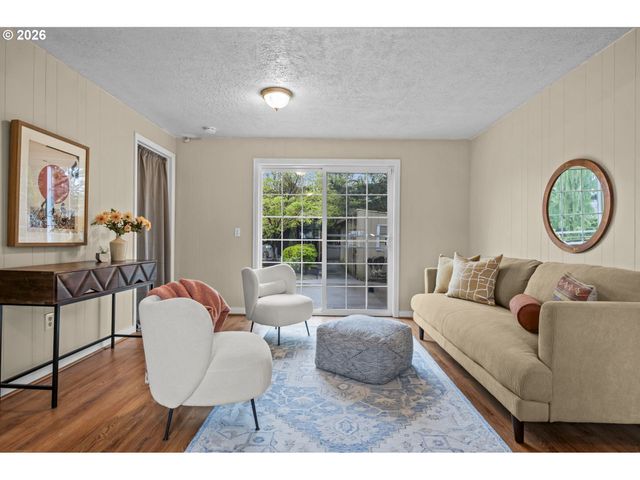 2944 Se 115TH Ave, Portland, OR 97266