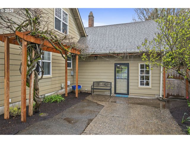 2944 Se 115TH Ave, Portland, OR 97266