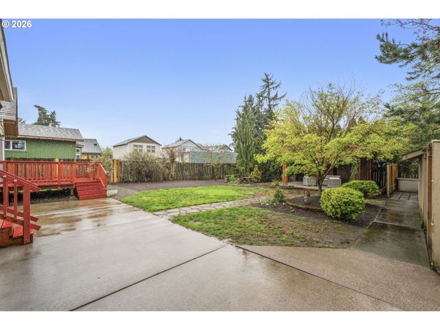 2944 Se 115TH Ave, Portland, OR 97266